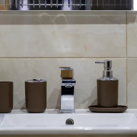 Pekovic, Pine Trees View With Big Balcony In The Center Of Zlatibor! Apartment Zlatibor